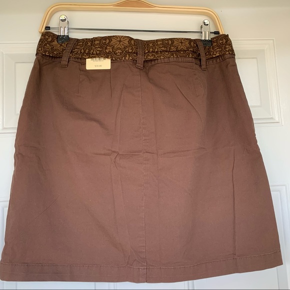 •St. John’s Bay• NWT Stretch Skort w/Tie Belt - 8 - Picture 6 of 8